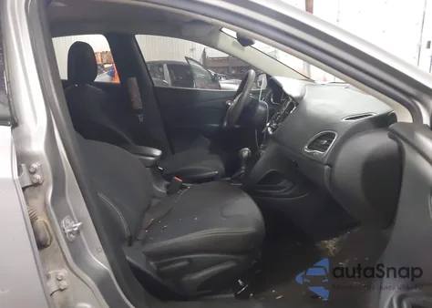 2014 Dodge Dart Sxt z USA, uszkodzony, nr VIN 1C3CDFBB7ED851624